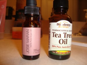 Josie Maran- Argan oil All natural Tea Tree oil