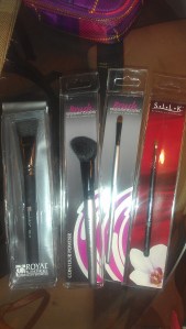 From Left: Flat contouring brush, contouring powder brush, concealer brush and eyebrow brush 