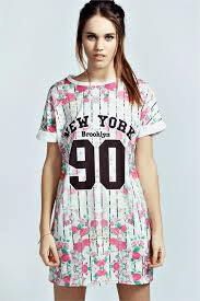 Boo Hoo- Sophie Floral "New York 90" T Shirt Dress $32.00