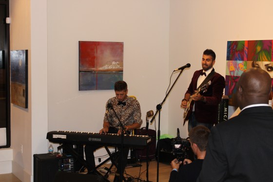 Awesome Performance by a live band! 