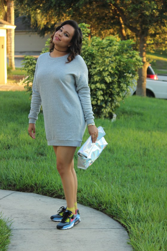 h&M, hm, air max, nikes, blogger, fashion, sweatshirt dress, holographic, clutch, ootd,ootn
