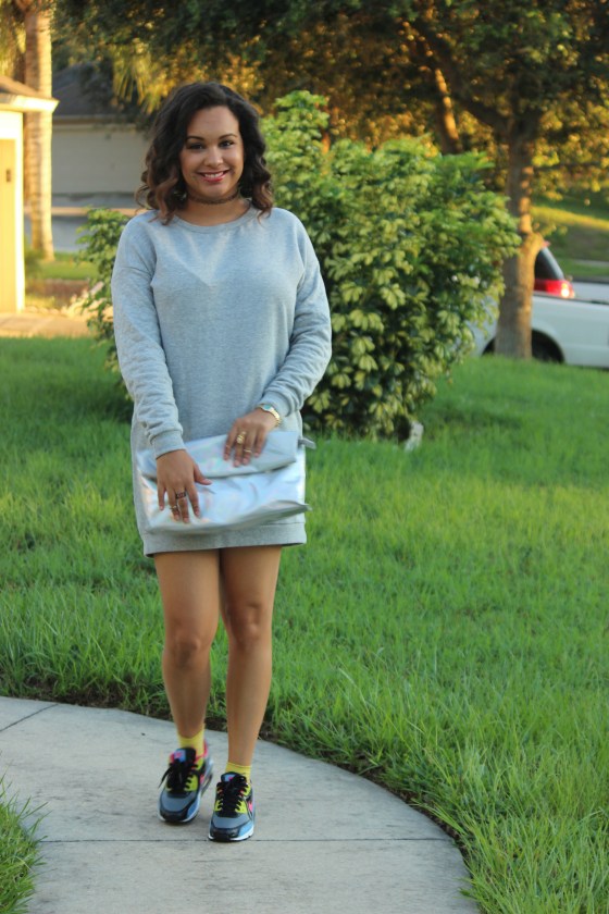 h&M, hm, air max, nikes, blogger, fashion, sweatshirt dress, holographic, clutch, ootd,ootn