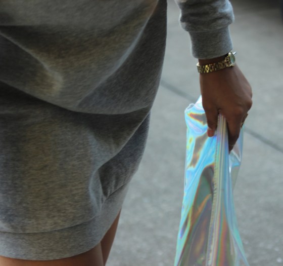 h&M, hm, air max, nikes, blogger, fashion, sweatshirt dress, holographic, clutch, ootd,ootn